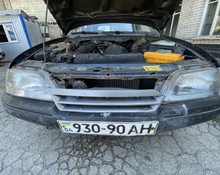 Синий Опель Омега, объемом двигателя 2 л и пробегом 200 тыс. км за 550 $, фото 8 на Automoto.ua