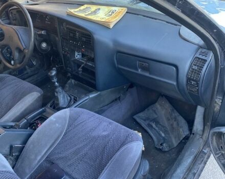 Синій Опель Омега, об'ємом двигуна 1.8 л та пробігом 180 тис. км за 430 $, фото 6 на Automoto.ua