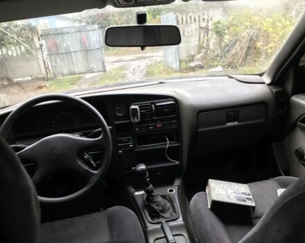 Опель Омега 1990 в Ставище на Automoto.ua Синий Опель Омега, объемом двигателя 1.5 л и пробегом 3 тыс. км за 500 $, фото 4 на Automoto.ua