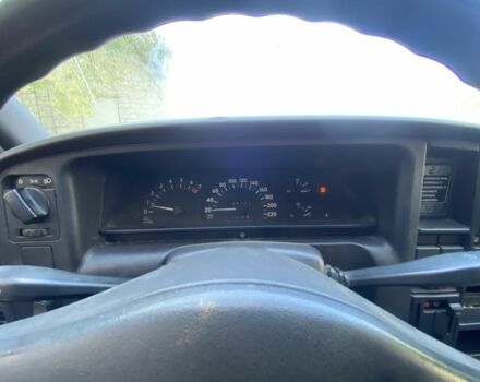 Синий Опель Омега, объемом двигателя 2 л и пробегом 200 тыс. км за 550 $, фото 7 на Automoto.ua