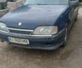 Синій Опель Омега, об'ємом двигуна 2 л та пробігом 300 тис. км за 400 $, фото 1 на Automoto.ua