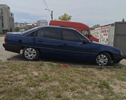 Синий Опель Омега, объемом двигателя 2 л и пробегом 240 тыс. км за 800 $, фото 4 на Automoto.ua