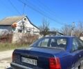 Синий Опель Омега, объемом двигателя 2 л и пробегом 301 тыс. км за 900 $, фото 5 на Automoto.ua