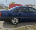 Синий Опель Омега, объемом двигателя 2 л и пробегом 240 тыс. км за 800 $, фото 3 на Automoto.ua