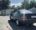 Синий Опель Омега, объемом двигателя 2 л и пробегом 200 тыс. км за 717 $, фото 2 на Automoto.ua