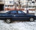 Синій Опель Омега, об'ємом двигуна 2 л та пробігом 300 тис. км за 1000 $, фото 1 на Automoto.ua