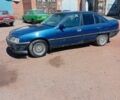 Синий Опель Омега, объемом двигателя 2 л и пробегом 230 тыс. км за 400 $, фото 1 на Automoto.ua