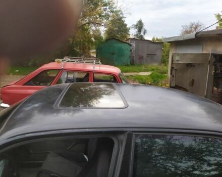 Синій Опель Омега, об'ємом двигуна 0 л та пробігом 100 тис. км за 1000 $, фото 1 на Automoto.ua