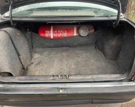 Синий Опель Омега, объемом двигателя 2 л и пробегом 300 тыс. км за 1500 $, фото 5 на Automoto.ua