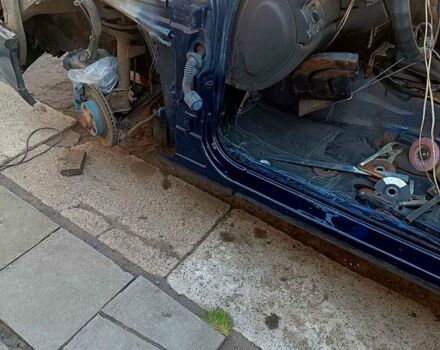 Синій Опель Омега, об'ємом двигуна 2 л та пробігом 300 тис. км за 3000 $, фото 6 на Automoto.ua