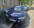 Синий Опель Омега, объемом двигателя 2 л и пробегом 495 тыс. км за 2200 $, фото 1 на Automoto.ua