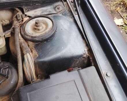 Синій Опель Омега, об'ємом двигуна 2 л та пробігом 250 тис. км за 1650 $, фото 6 на Automoto.ua