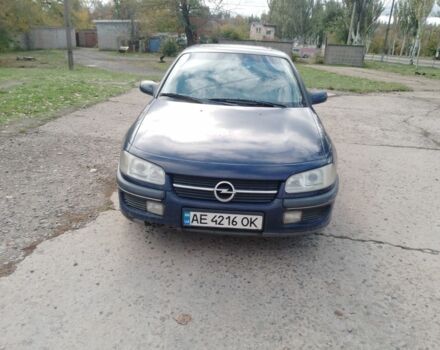 Синій Опель Омега, об'ємом двигуна 2 л та пробігом 383 тис. км за 1441 $, фото 1 на Automoto.ua
