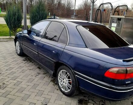 Синий Опель Омега, объемом двигателя 2 л и пробегом 350 тыс. км за 2800 $, фото 5 на Automoto.ua