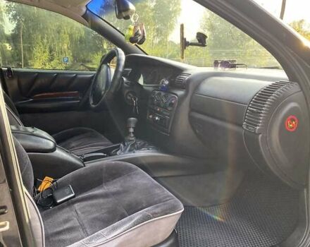 Синий Опель Омега, объемом двигателя 2 л и пробегом 487 тыс. км за 3000 $, фото 18 на Automoto.ua