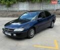 Синій Опель Омега, об'ємом двигуна 2.5 л та пробігом 250 тис. км за 1700 $, фото 1 на Automoto.ua