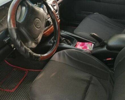 Синий Опель Омега, объемом двигателя 2 л и пробегом 270 тыс. км за 3000 $, фото 6 на Automoto.ua