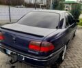Синий Опель Омега, объемом двигателя 2 л и пробегом 350 тыс. км за 2800 $, фото 2 на Automoto.ua