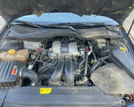 Синий Опель Омега, объемом двигателя 2.5 л и пробегом 480 тыс. км за 1799 $, фото 17 на Automoto.ua