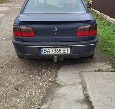 Синий Опель Омега, объемом двигателя 2 л и пробегом 207 тыс. км за 1550 $, фото 4 на Automoto.ua