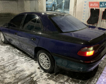 Синий Опель Омега, объемом двигателя 2 л и пробегом 333 тыс. км за 1452 $, фото 5 на Automoto.ua