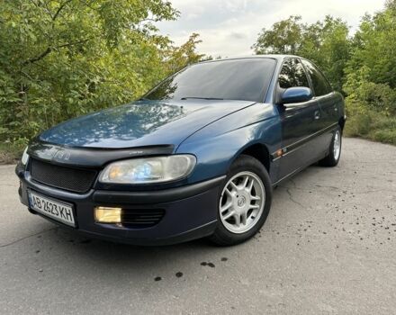 Синий Опель Омега, объемом двигателя 2.5 л и пробегом 200 тыс. км за 1350 $, фото 3 на Automoto.ua