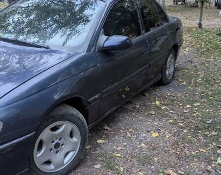 Опель Омега 1996 в Краматорске на Automoto.ua Синий Опель Омега, объемом двигателя 2 л и пробегом 300 тыс. км за 2500 $, фото 8 на Automoto.ua