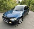 Синий Опель Омега, объемом двигателя 2.5 л и пробегом 200 тыс. км за 1350 $, фото 2 на Automoto.ua