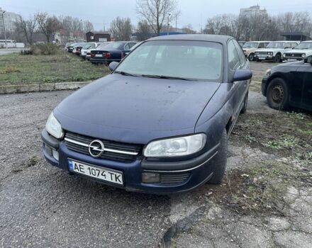 Синій Опель Омега, об'ємом двигуна 2.5 л та пробігом 300 тис. км за 700 $, фото 1 на Automoto.ua