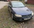Синий Опель Омега, объемом двигателя 2 л и пробегом 280 тыс. км за 800 $, фото 1 на Automoto.ua