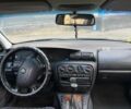 Синій Опель Омега, об'ємом двигуна 2 л та пробігом 301 тис. км за 3200 $, фото 7 на Automoto.ua