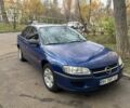 Синій Опель Омега, об'ємом двигуна 2 л та пробігом 301 тис. км за 3200 $, фото 1 на Automoto.ua