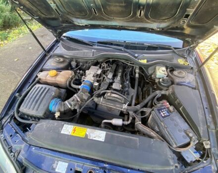 Синий Опель Омега, объемом двигателя 2 л и пробегом 400 тыс. км за 1700 $, фото 4 на Automoto.ua