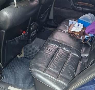 Синий Опель Омега, объемом двигателя 2 л и пробегом 300 тыс. км за 2000 $, фото 1 на Automoto.ua