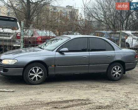 Синій Опель Омега, об'ємом двигуна 2 л та пробігом 295 тис. км за 2300 $, фото 4 на Automoto.ua