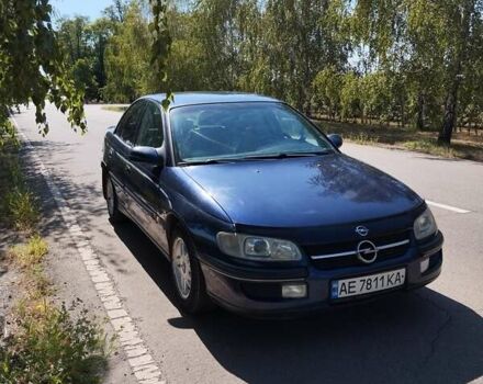 Синий Опель Омега, объемом двигателя 2 л и пробегом 372 тыс. км за 3700 $, фото 2 на Automoto.ua