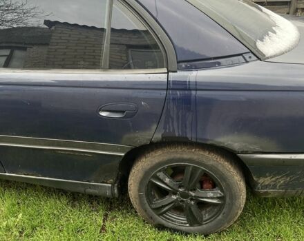 Синій Опель Омега, об'ємом двигуна 2 л та пробігом 360 тис. км за 1700 $, фото 6 на Automoto.ua