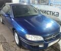 Синий Опель Омега, объемом двигателя 2.5 л и пробегом 400 тыс. км за 2500 $, фото 1 на Automoto.ua
