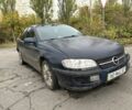 Синій Опель Омега, об'ємом двигуна 2 л та пробігом 30 тис. км за 1003 $, фото 1 на Automoto.ua