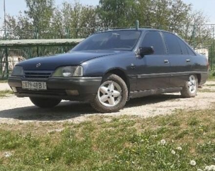 Синій Опель Омега, об'ємом двигуна 2 л та пробігом 400 тис. км за 1000 $, фото 2 на Automoto.ua