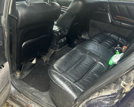 Синій Опель Омега, об'ємом двигуна 2 л та пробігом 412 тис. км за 1200 $, фото 4 на Automoto.ua