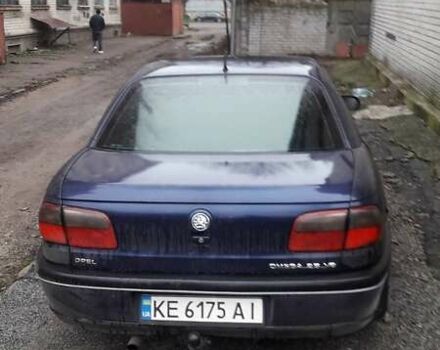 Синій Опель Омега, об'ємом двигуна 2.5 л та пробігом 250 тис. км за 2300 $, фото 7 на Automoto.ua