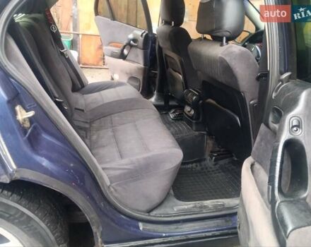 Синій Опель Омега, об'ємом двигуна 2 л та пробігом 294 тис. км за 2000 $, фото 25 на Automoto.ua