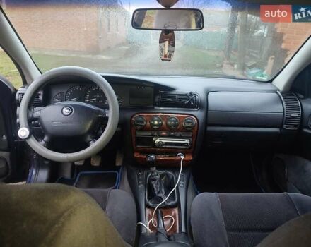 Синій Опель Омега, об'ємом двигуна 2 л та пробігом 370 тис. км за 2800 $, фото 18 на Automoto.ua