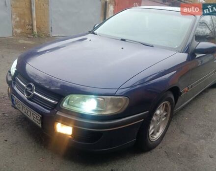Синій Опель Омега, об'ємом двигуна 2 л та пробігом 294 тис. км за 2000 $, фото 1 на Automoto.ua
