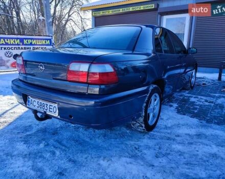 Синий Опель Омега, объемом двигателя 2.2 л и пробегом 273 тыс. км за 2999 $, фото 1 на Automoto.ua
