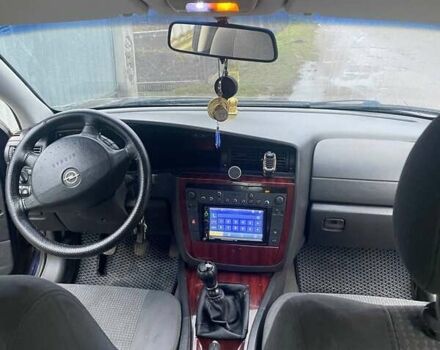 Синій Опель Омега, об'ємом двигуна 2.5 л та пробігом 380 тис. км за 2999 $, фото 9 на Automoto.ua