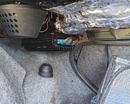 Синий Опель Омега, объемом двигателя 2 л и пробегом 350 тыс. км за 4500 $, фото 10 на Automoto.ua