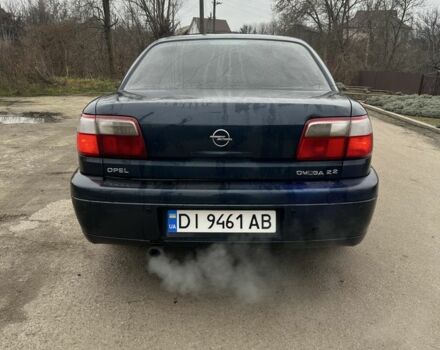 Синий Опель Омега, объемом двигателя 2.2 л и пробегом 343 тыс. км за 2000 $, фото 4 на Automoto.ua
