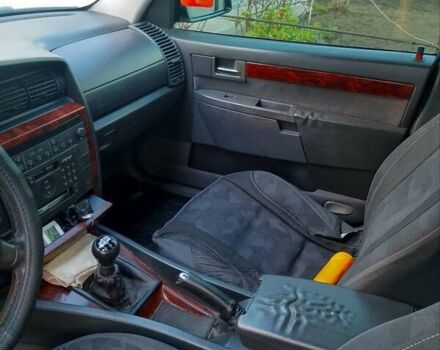 Синий Опель Омега, объемом двигателя 2.2 л и пробегом 290 тыс. км за 4000 $, фото 11 на Automoto.ua